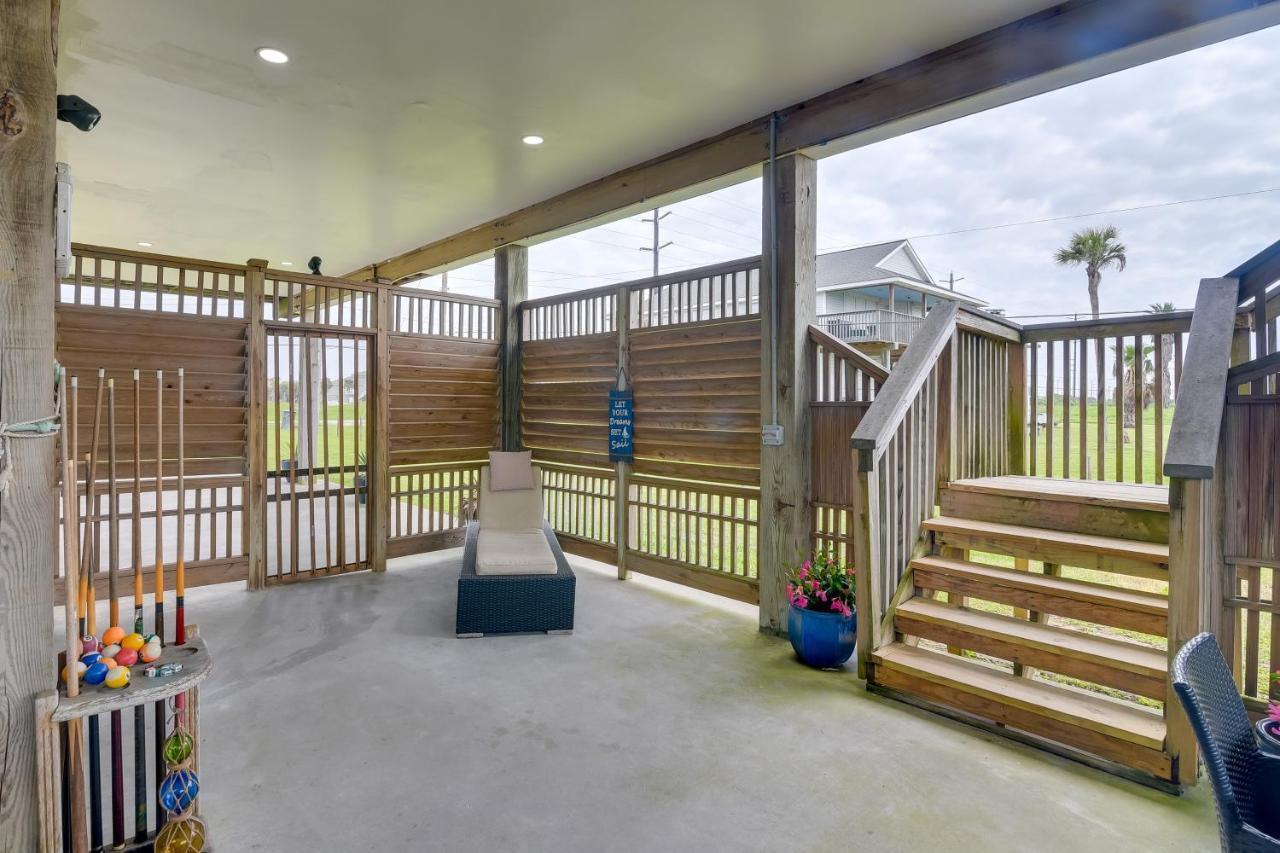 Galveston Escape With Entertainment Patio And Deck! Villa Eksteriør bilde